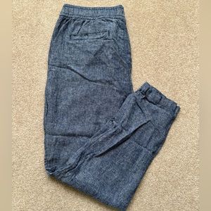 High-Waisted Chambray Cropped Linen-Blend Tapered Pants
